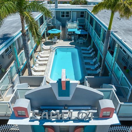 Camelot Beach Suites クリアウォーター・ビーチ エクステリア 写真